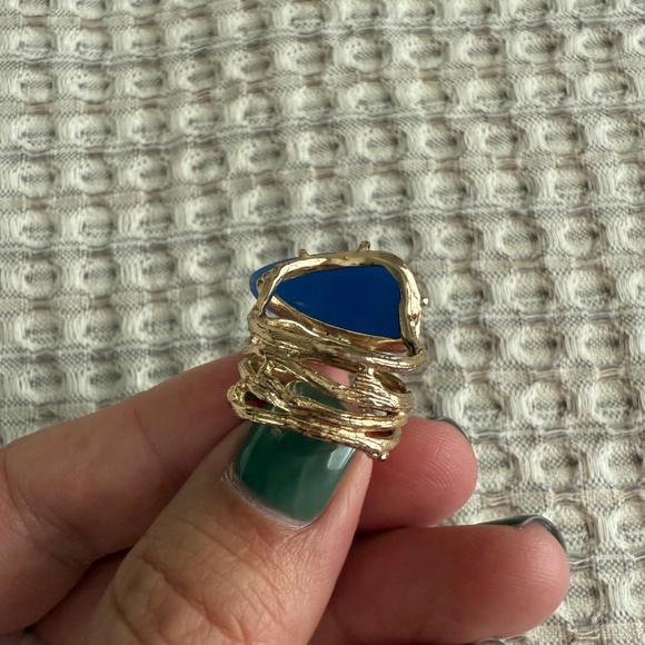 Kendra Scott ring - Picture 2 of 3